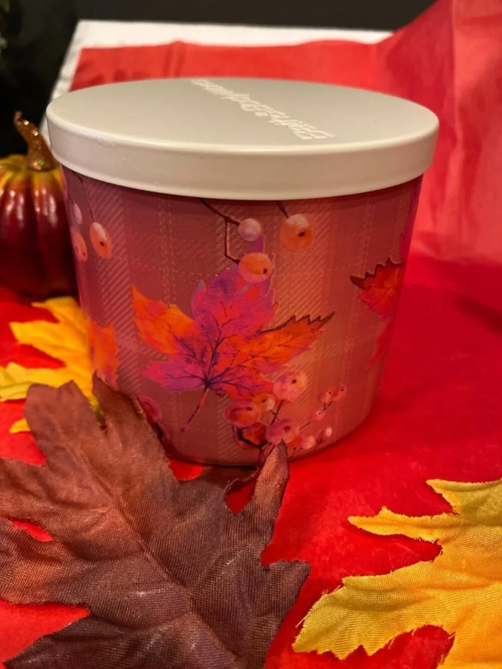 Bath & Body Works “Apple Crisp” New 3 Wick Candle